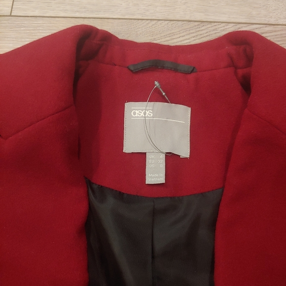 ASOS burgundy wool overcoat // size 0 - Picture 8 of 9